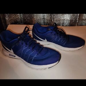 Nike Air Relentless 6 Sneakers Blue Size 8.5 Womens